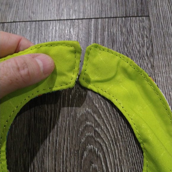 Jujube Tokidoki Bib - Picture 2 of 9